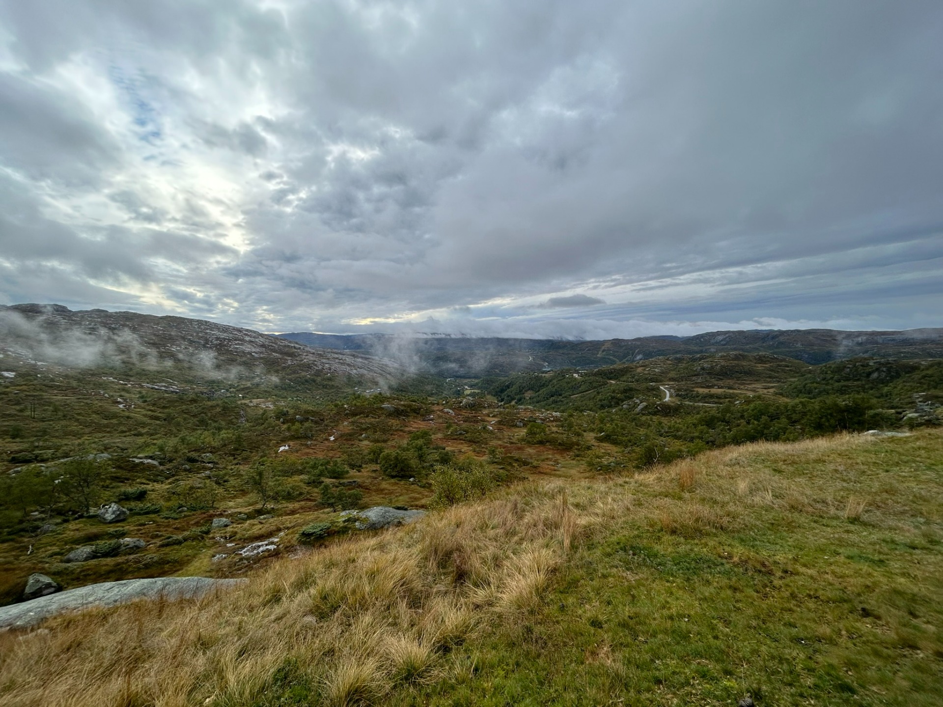 I na podzim je jih Norska krásně zelený